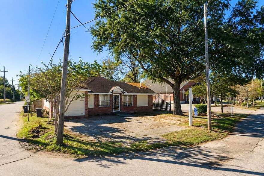 Primary Photo Of 3313 Meeting Street Rd, North Charleston Restaurant For Sale
