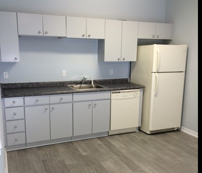 More Photos Of 2721 Agnes St, Tampa Office For Lease