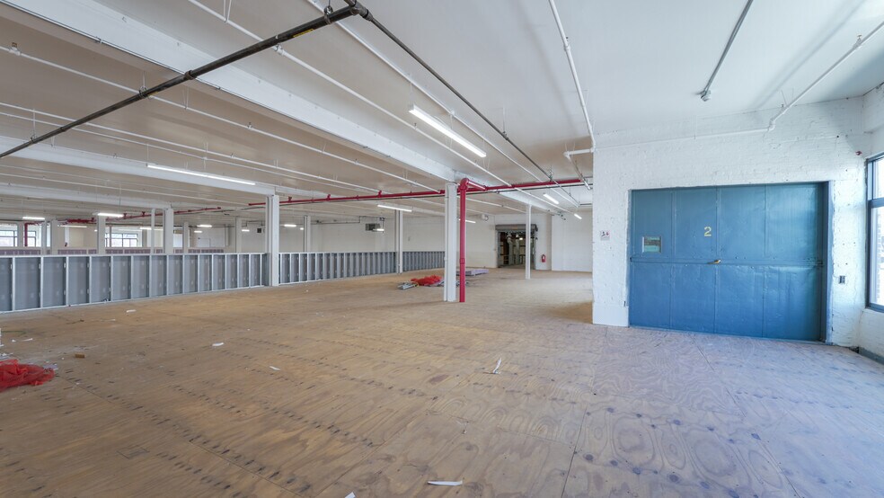 More Photos Of 845 E 136th St, Bronx Warehouse For Sale