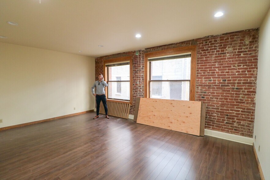 More Photos Of 619-623 S Olive St, Los Angeles Loft Creative Space For Lease