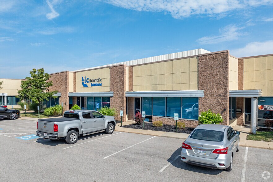 More Photos Of 909 Canterbury Rd, Westlake Warehouse For Lease