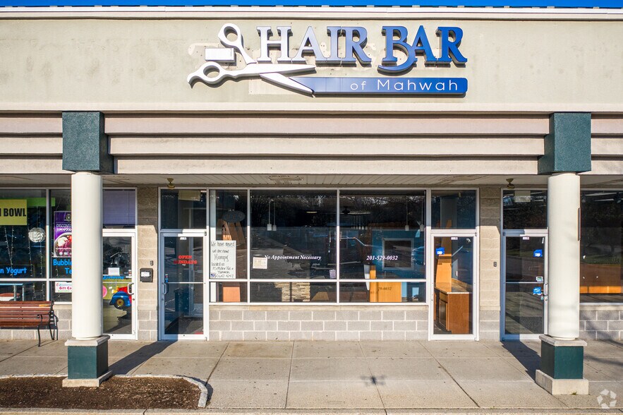 More Photos Of 115-117 Franklin Tpke, Mahwah Unknown For Lease