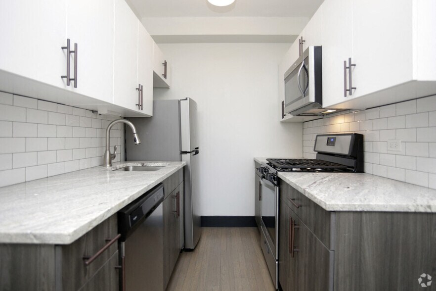 More Photos Of 5200 N Sheridan Rd, Chicago Apartments For Lease