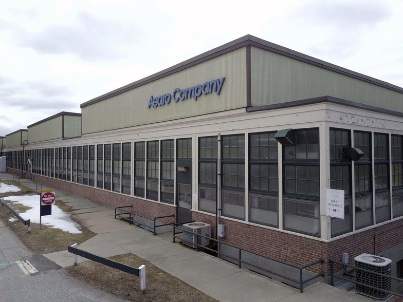 More Photos Of 70 Optical Dr, Southbridge Flex For Sale