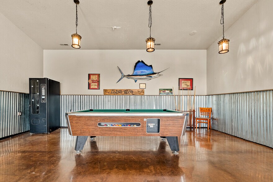 More Photos Of 364 Galley Rd, Camdenton Restaurant For Sale