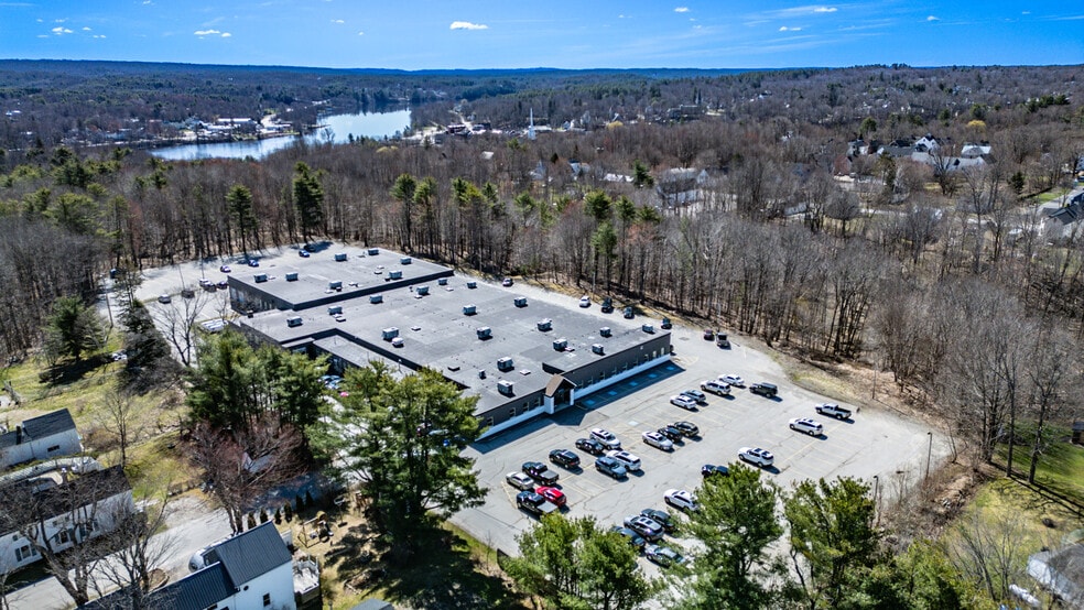 More Photos Of 76 Northern Ave, Gardiner Office For Sale