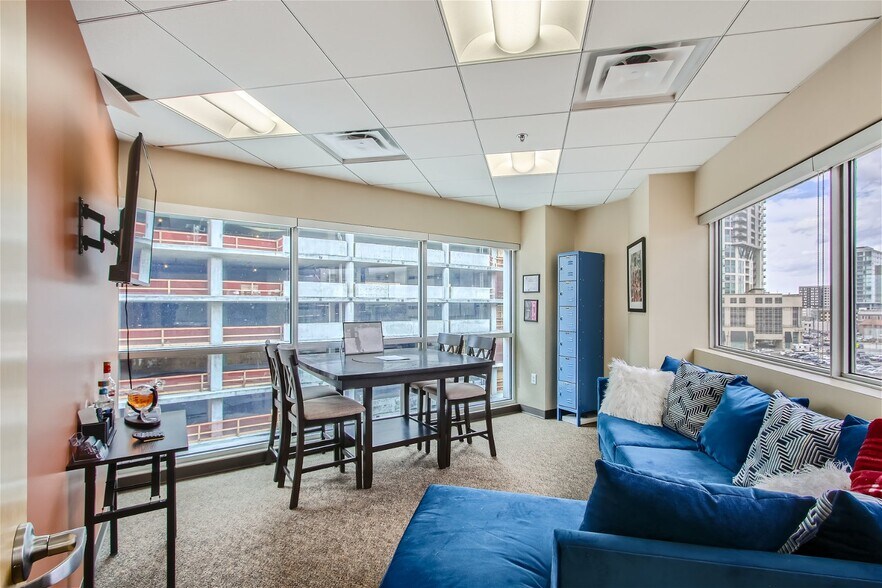 More Photos Of 1800 Glenarm Pl, Denver Office For Sale