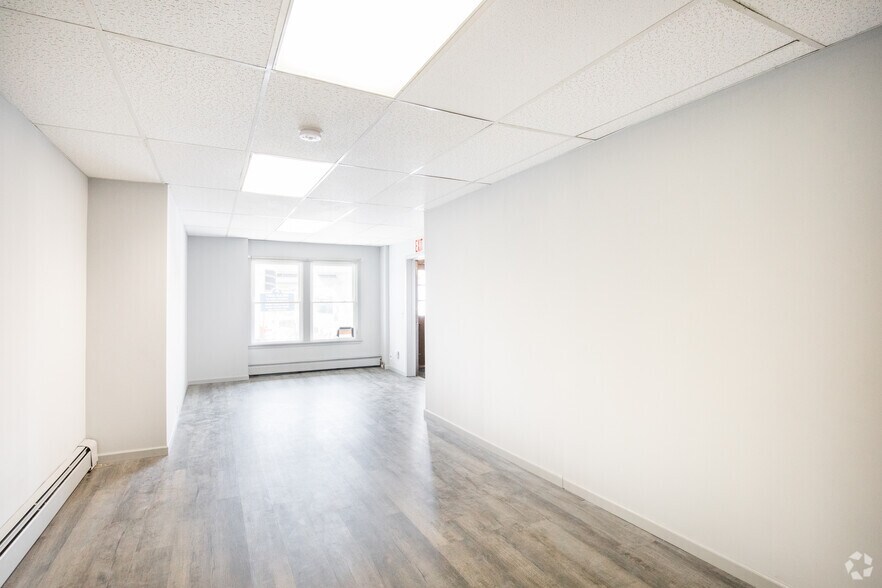 More Photos Of 103-107 S Tyson Ave, Floral Park Apartments For Sale