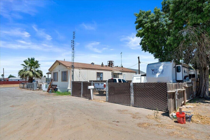 More Photos Of , Hanford Unknown For Sale