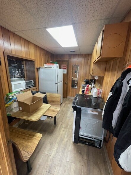 More Photos Of 4615 N Highway 71, Alma Freestanding For Sale