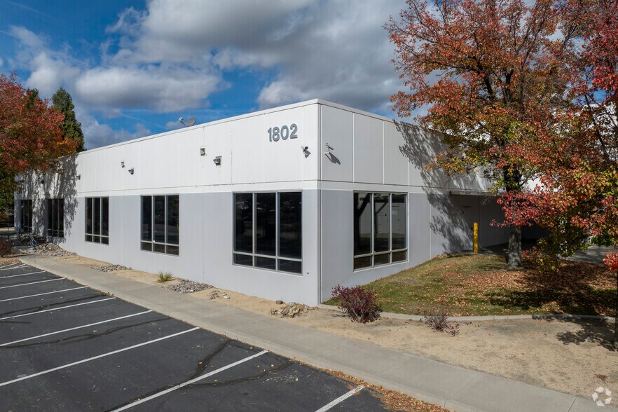 More Photos Of 1802 Brierley Way, Sparks Warehouse For Lease
