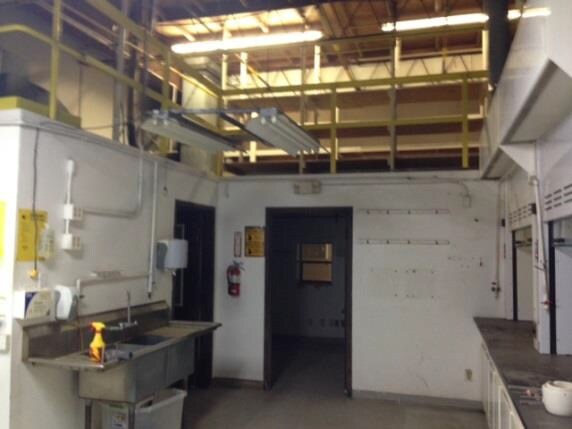 More Photos Of 7701 N Business Park Dr, Tucson Service For Sale