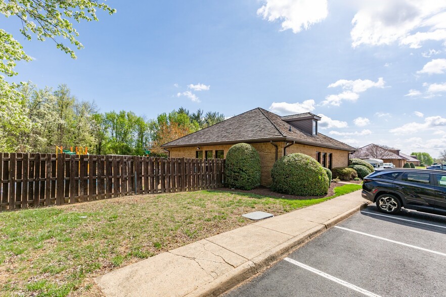 More Photos Of 415-416 Chatham Heights Rd, Fredericksburg Medical For Sale