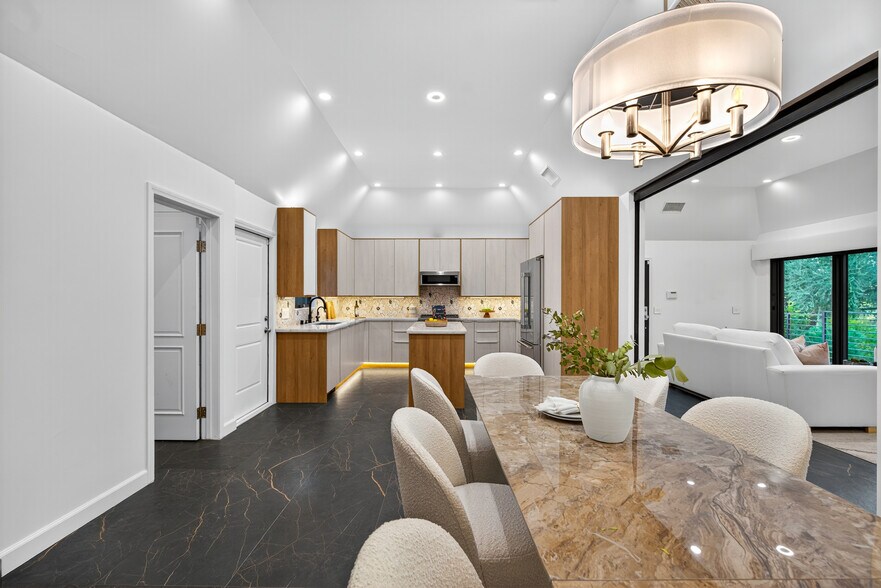 More Photos Of , Tujunga Multifamily For Sale