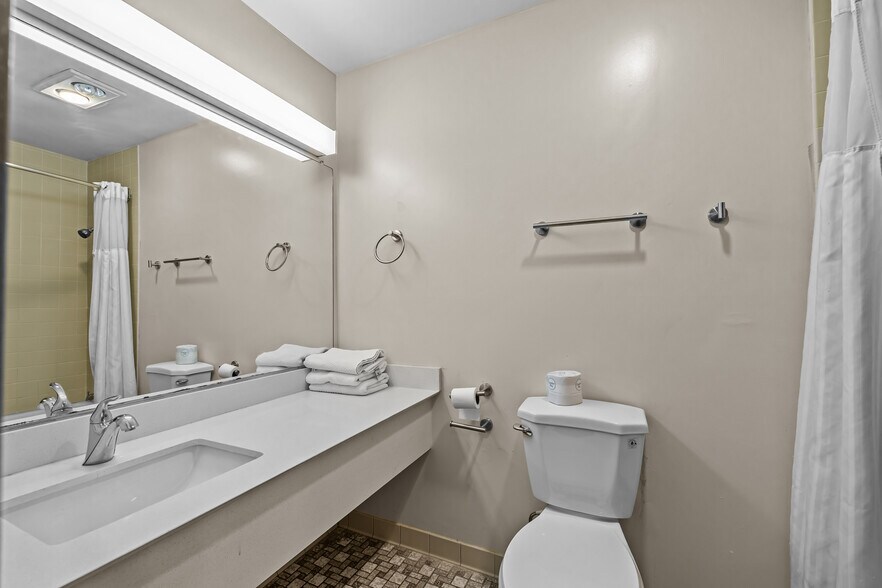 More Photos Of 5110 Main St, Stevens Point Hotel For Sale