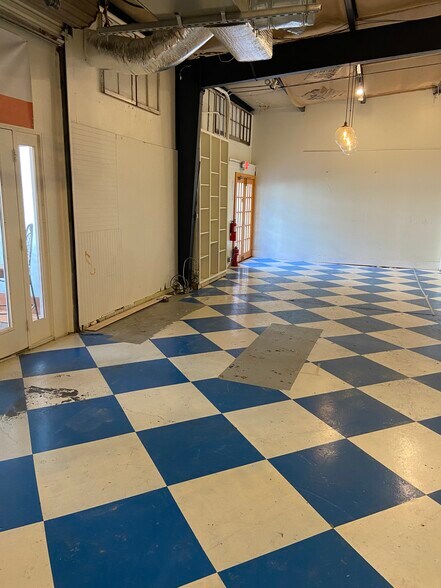 More Photos Of 660 Irwin St NE, Atlanta General Retail For Lease