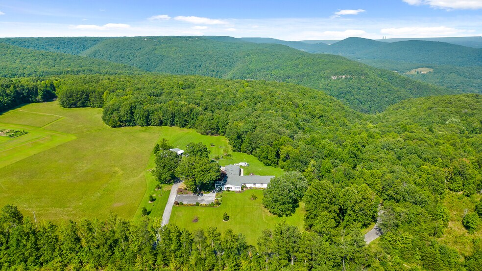 More Photos Of 3872 Brayton Mountain Rd, Graysville Skilled Nursing Facility For Sale