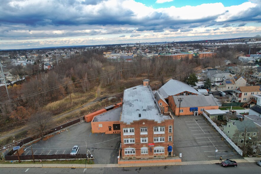 Primary Photo Of 224 Washington St, Perth Amboy Warehouse For Lease