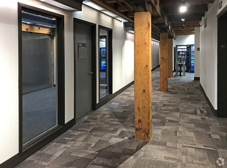 More Photos Of 333 N Washington Ave, Minneapolis Loft Creative Space For Lease