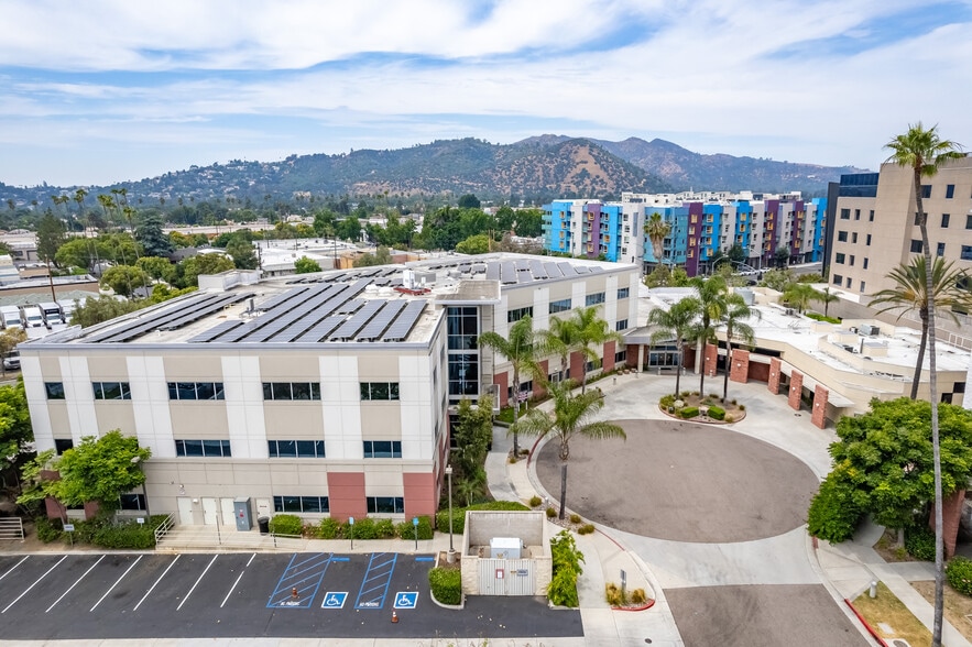 More Photos Of 222 W Eulalia St, Glendale Medical For Lease