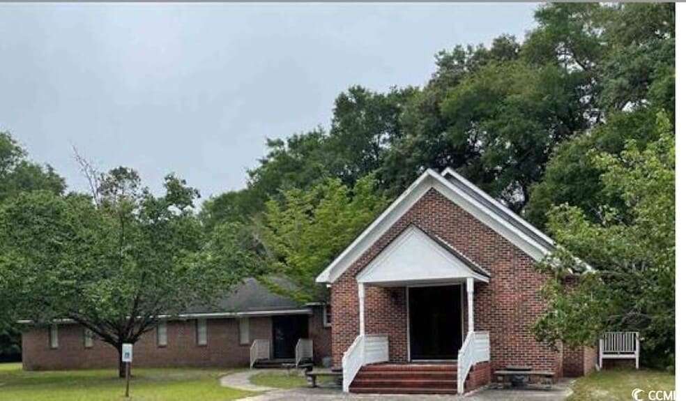 Primary Photo Of 105 Gourdin St, Kingstree Religious Facility For Sale