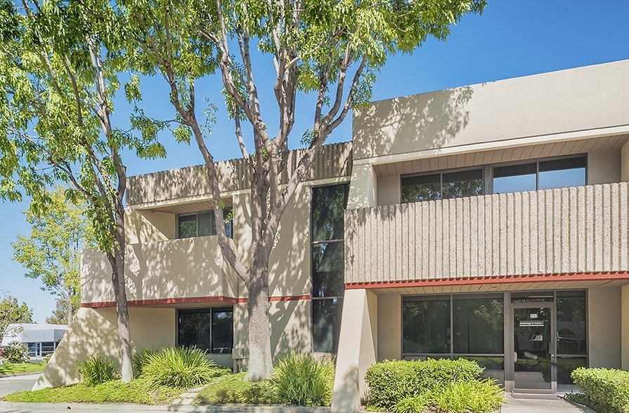 More Photos Of 2691 Richter Ave, Irvine Light Manufacturing For Lease