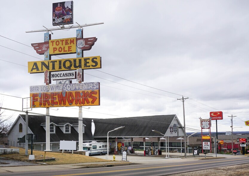 More Photos Of 1413 Martin Springs Dr, Rolla Convenience Store For Lease