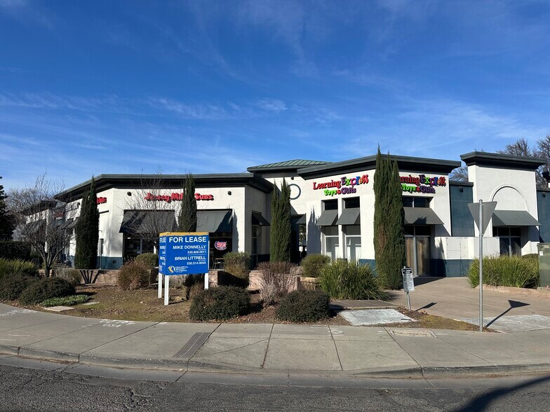 More Photos Of 605 Mangrove Ave, Chico Storefront Retail Office For Sale