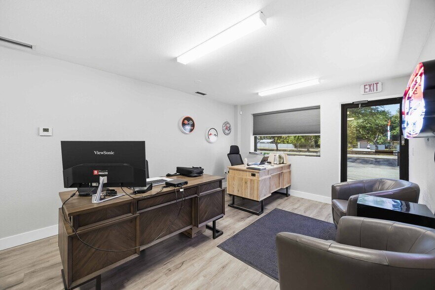 More Photos Of 180 Artists Ave, Englewood Warehouse For Sale