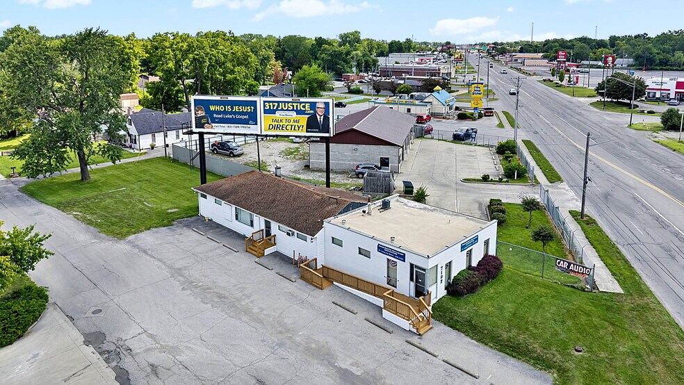 More Photos Of 7102 E Pendleton Pike, Indianapolis Office For Sale