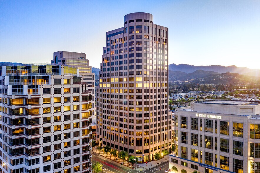More Photos Of 500 N Brand Blvd, Glendale Office For Sale