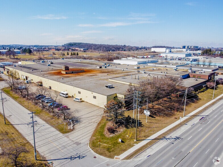 More Photos Of 501 Manitou Dr, Kitchener Manufacturing For Lease