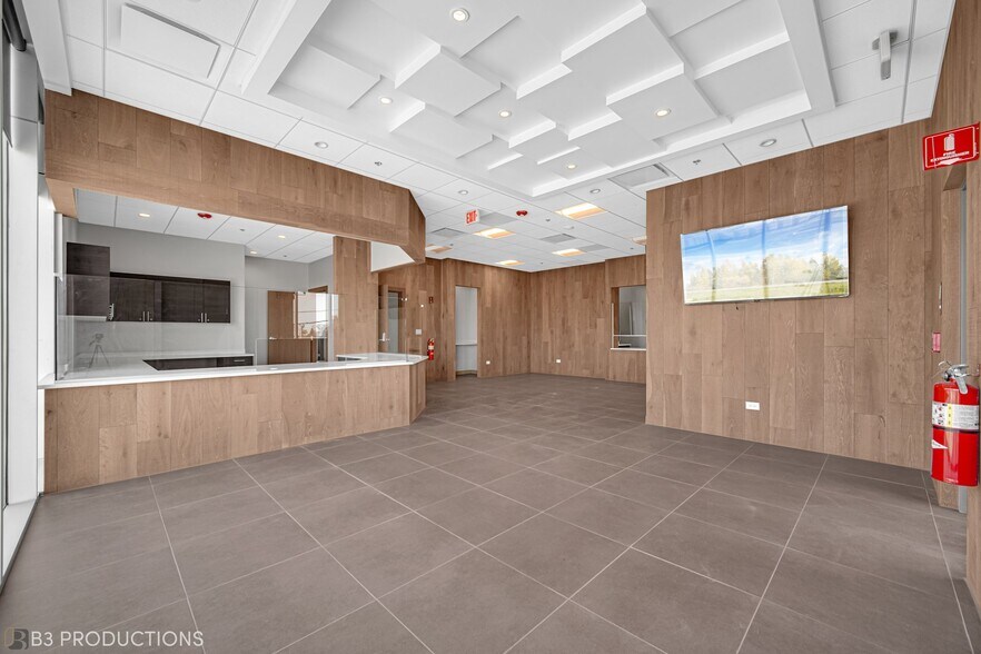 More Photos Of 4457 Southwest Highway, Oak Lawn Medical For Lease