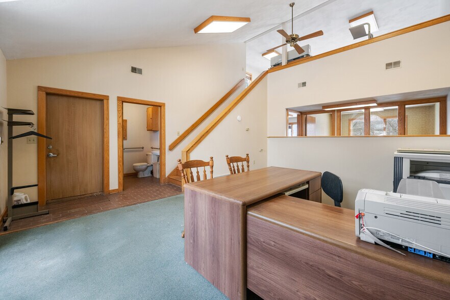 More Photos Of 8 Canton St, Baldwinsville Loft Creative Space For Sale