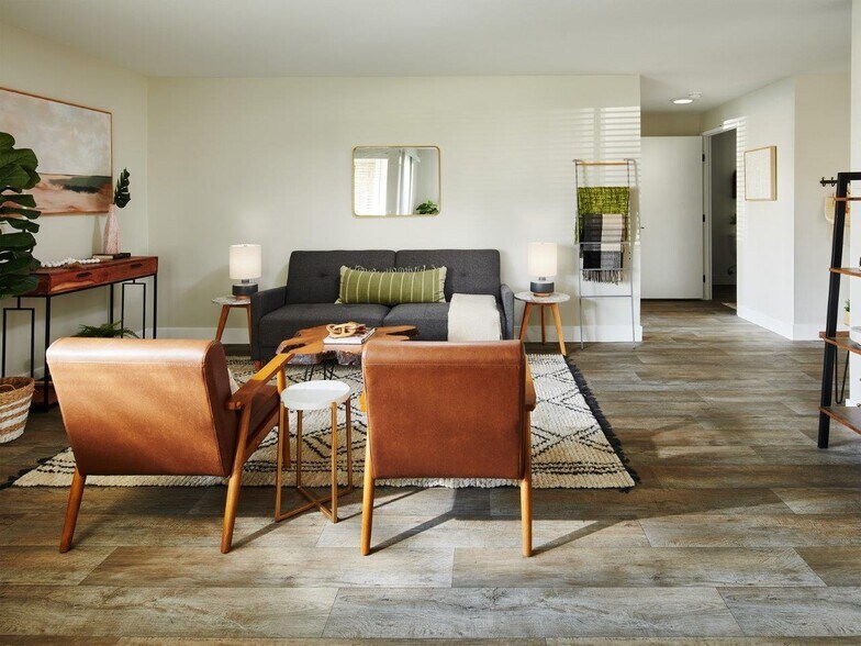 More Photos Of 2231 NE Bridgecreek Ave, Vancouver Apartments For Sale