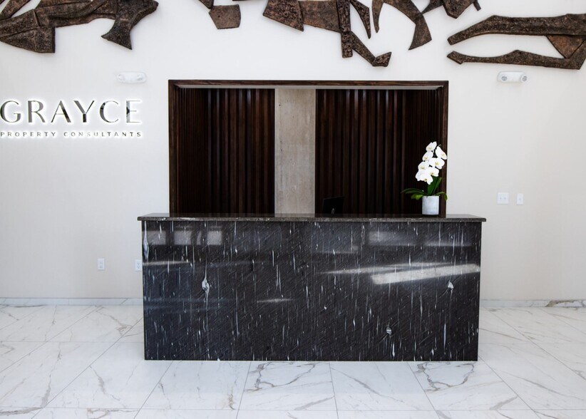 More Photos Of 320 Texas Ave, El Paso Office For Lease