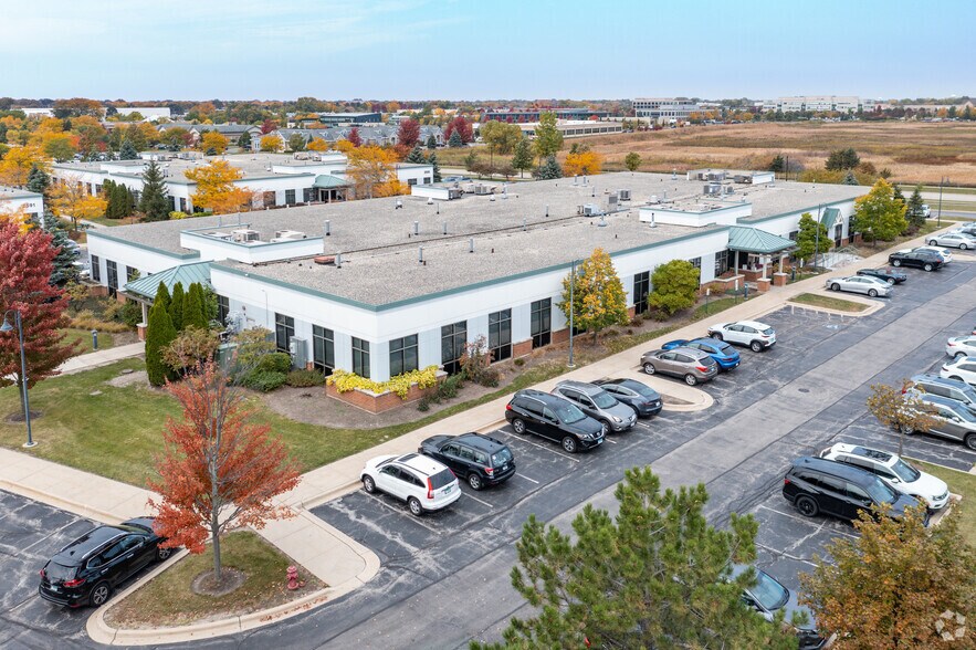 More Photos Of 2501 Compass Rd, Glenview Medical For Lease