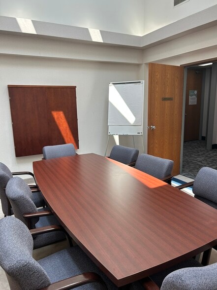 More Photos Of 101 Bradford Rd, Wexford Medical For Lease