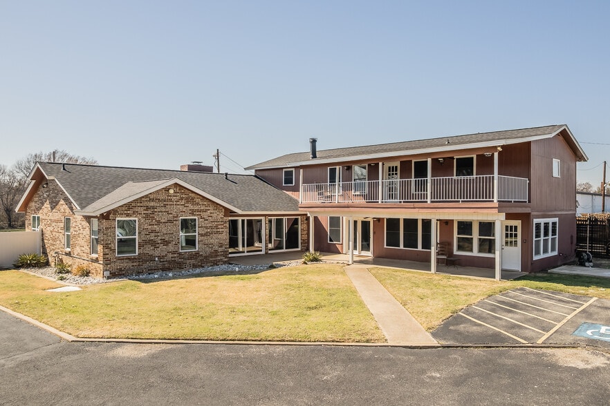 More Photos Of 120 Acuff Ln, Colleyville Medical For Sale