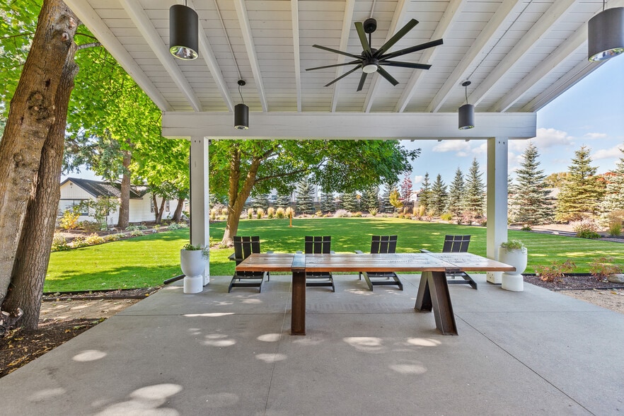 More Photos Of 9493 N Government Way, Hayden Office For Lease
