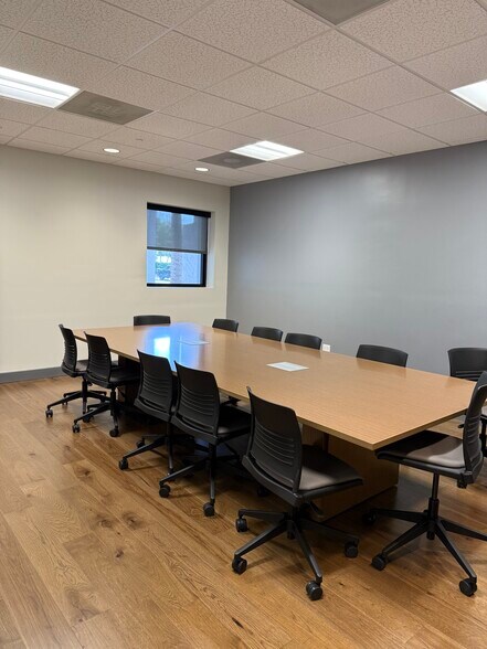 More Photos Of 501 Village Blvd, West Palm Beach Office For Lease