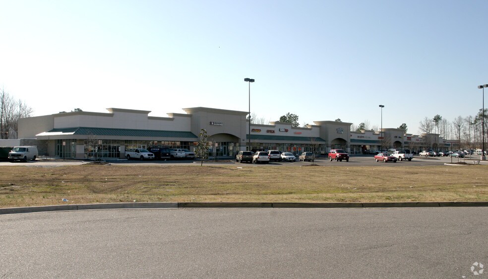 More Photos Of 1437 Sams Dr, Chesapeake Unknown For Lease