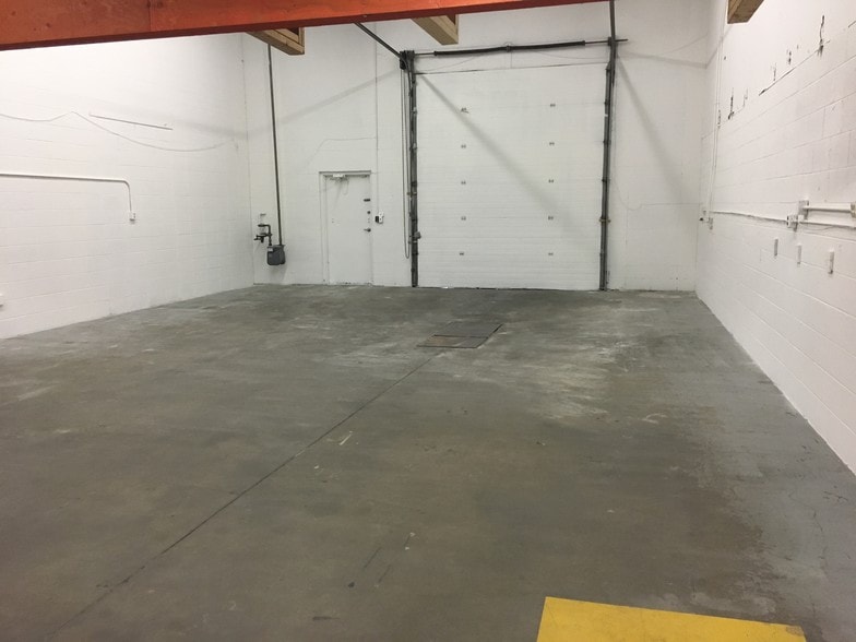 More Photos Of 12726-12832 141st St NW, Edmonton Flex For Sale