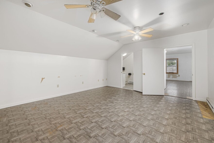 More Photos Of 84-86 Kilvert St, Warwick Restaurant For Sale