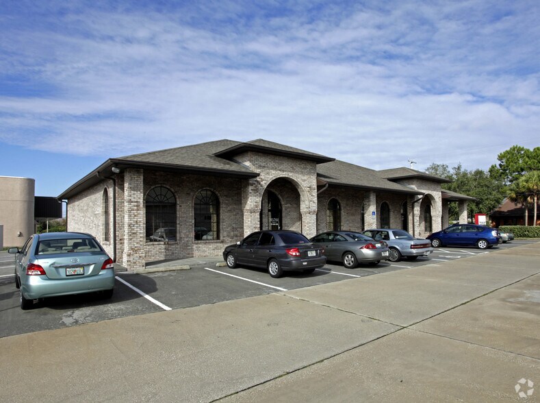 More Photos Of 197 Bouganvillea Dr, Rockledge Medical For Lease