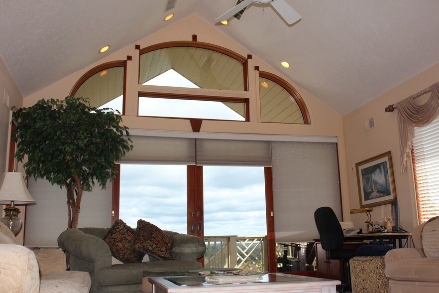 More Photos Of 725 Main St, Wintersville Restaurant For Sale