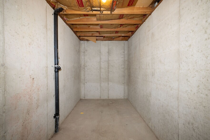 More Photos Of 270 E 5100 S, Washington Terrace Multifamily For Sale