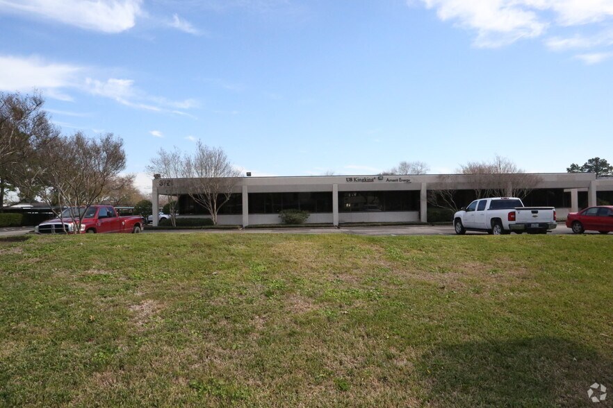 More Photos Of 3731 Briarpark Dr, Houston Unknown For Lease