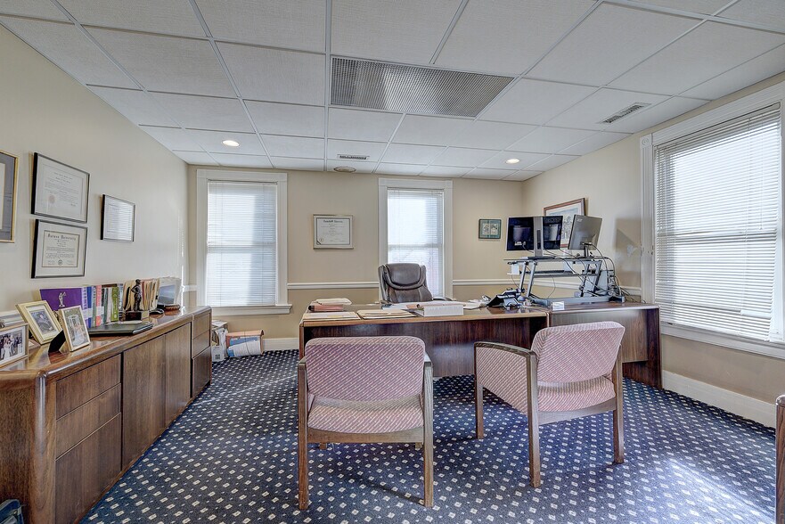 More Photos Of 10 S Prospect St, Verona Office Residential For Sale