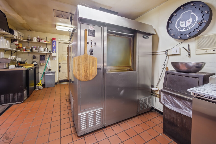 More Photos Of 270 E Northampton St, Bath Restaurant For Sale